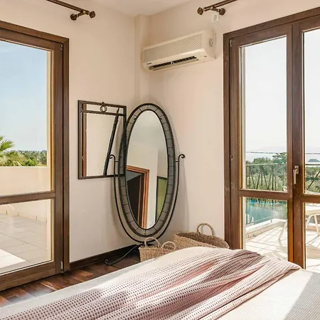 Villa Ionian Sea View *